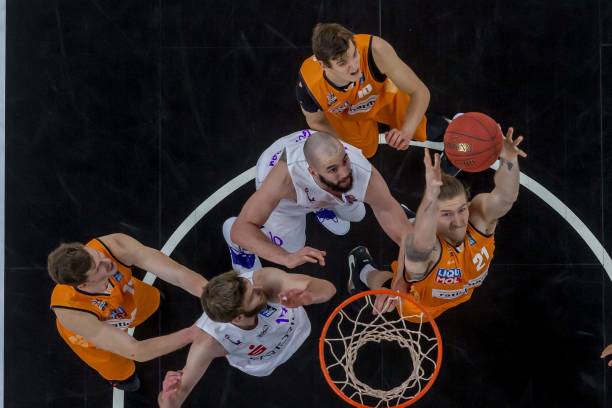 此处涉及一 此处涉及一